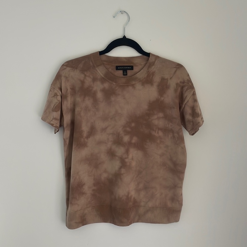 Banana Republic tie dye shirt